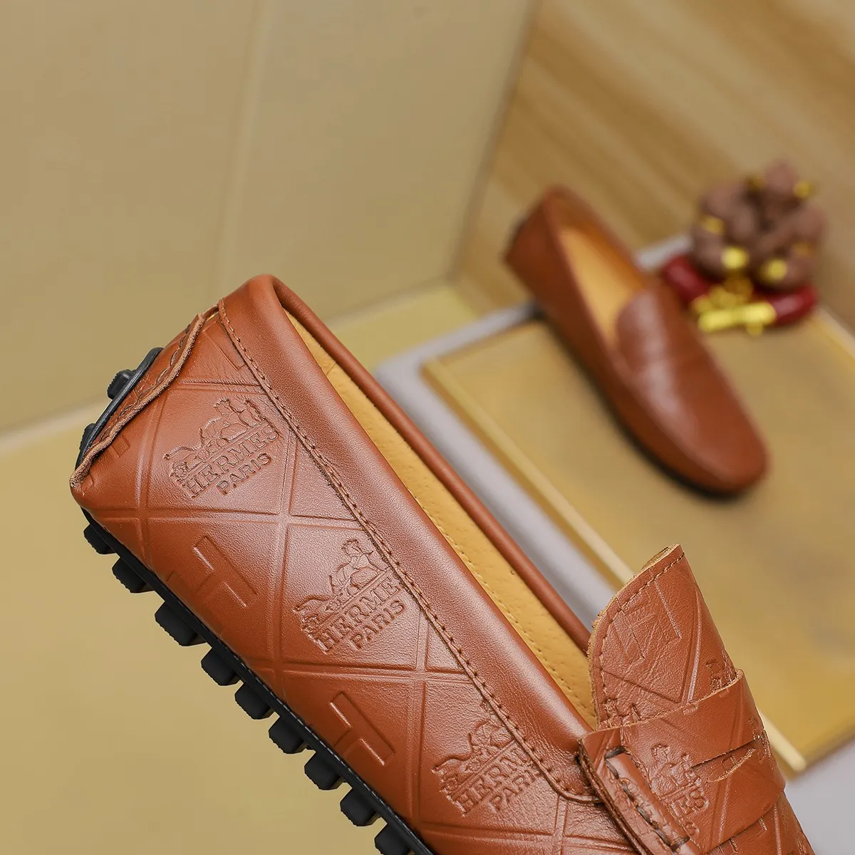 Men's shoes 💰380 🕷🕷【HERMES】The same style as Hermès counters🇨🇳Classic slip-on shoes 1:1 mold opening💯Original quality🍓Using imported first-layer cowhide🍅Pigskin lining🌶🌶Super high-end men's leather shoes🇨🇳Solid and stable Very special🍇color, optional! Code number 38-45……